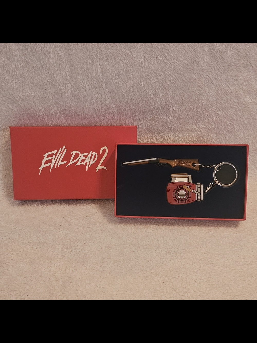 EVIL DEAD 2 2018 Lootcrate Exclusive Keychain & Key Cover